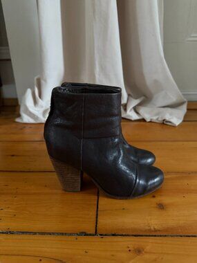 Rag & Bone Newbury Bootie Dark Brown Leather Ankle Boots Stacked Heel Size 7.5